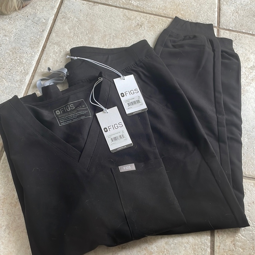 Figs women M
